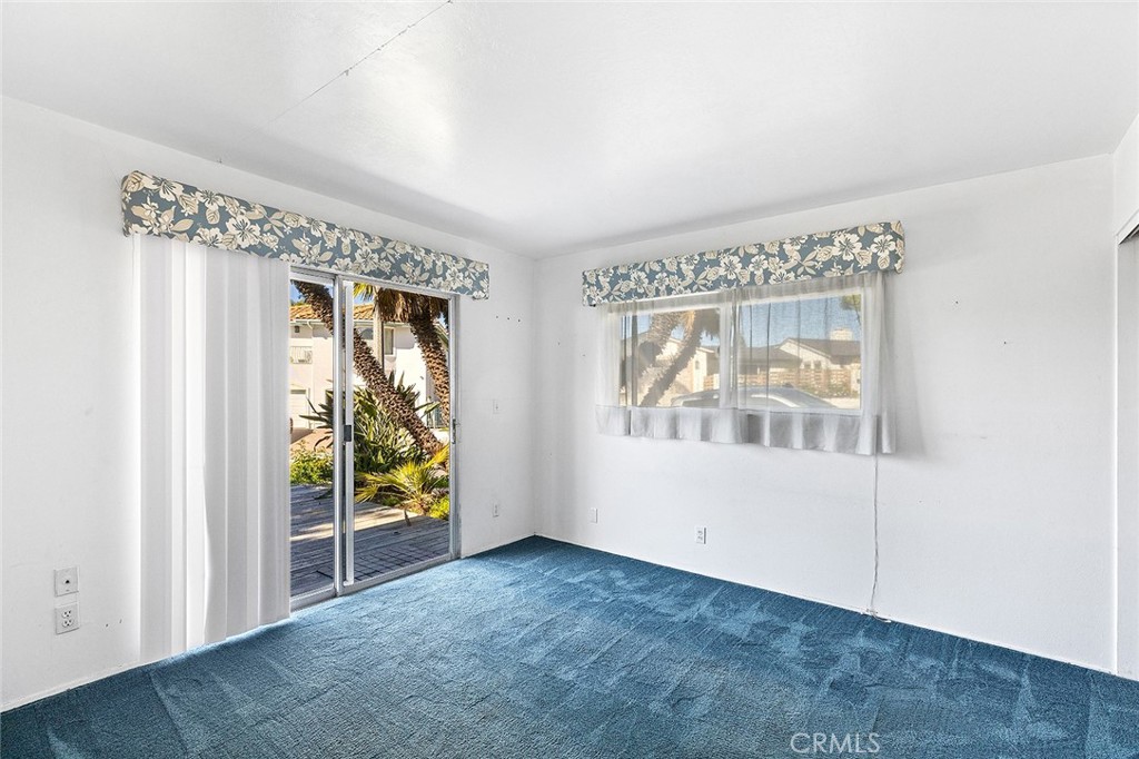 200 Avenida San Carlos