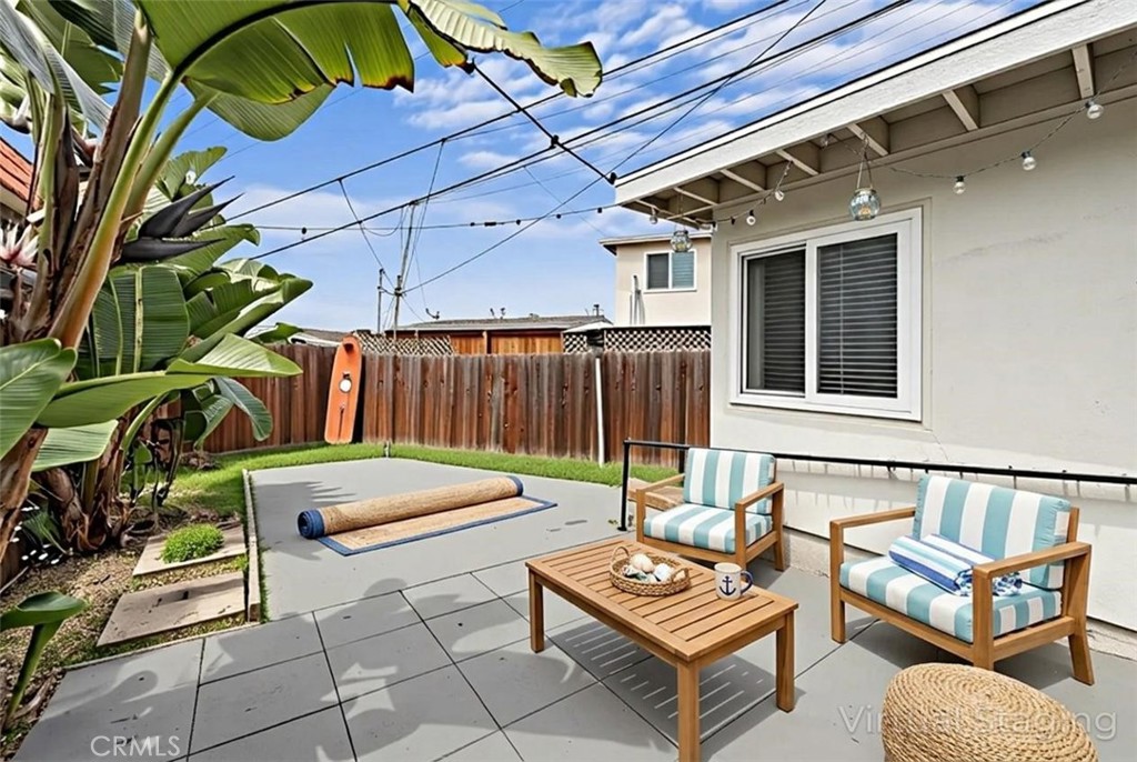 202 Avenida Monterey