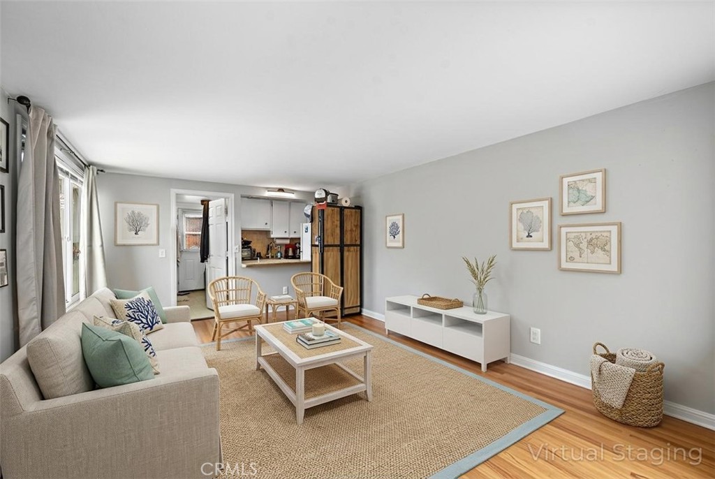 202 Avenida Monterey