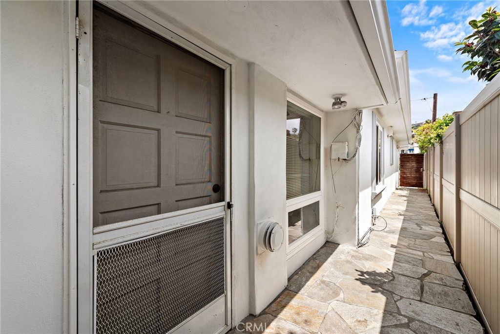 202 Avenida Monterey