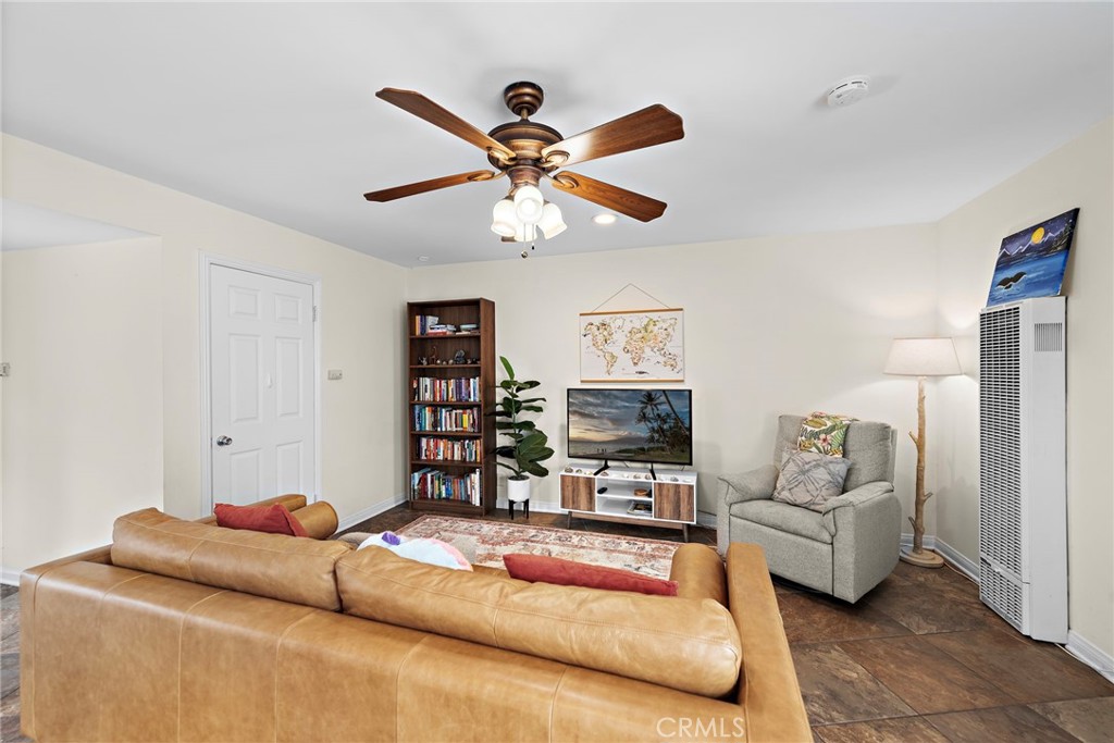 202 Avenida Monterey