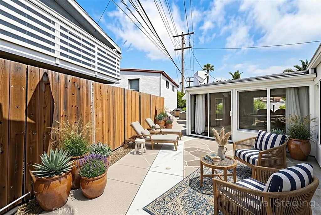 202 Avenida Monterey