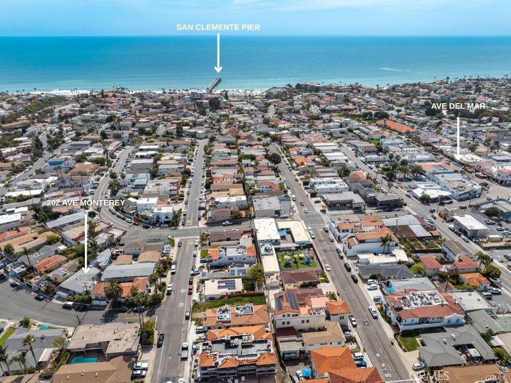 202 Avenida Monterey