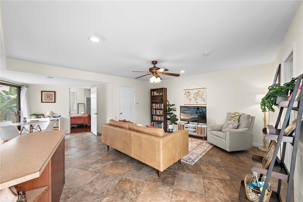 202 Avenida Monterey