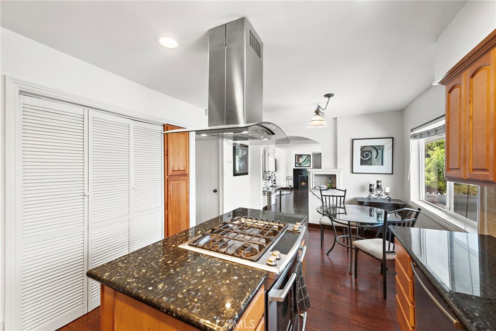 202 Avenida Monterey