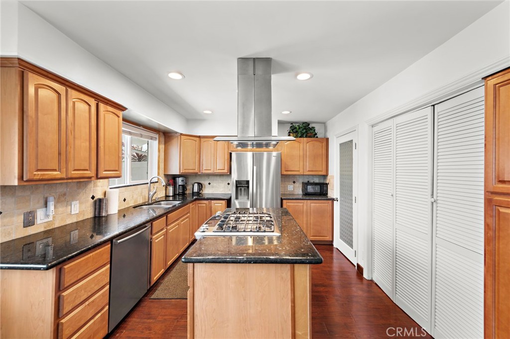 202 Avenida Monterey