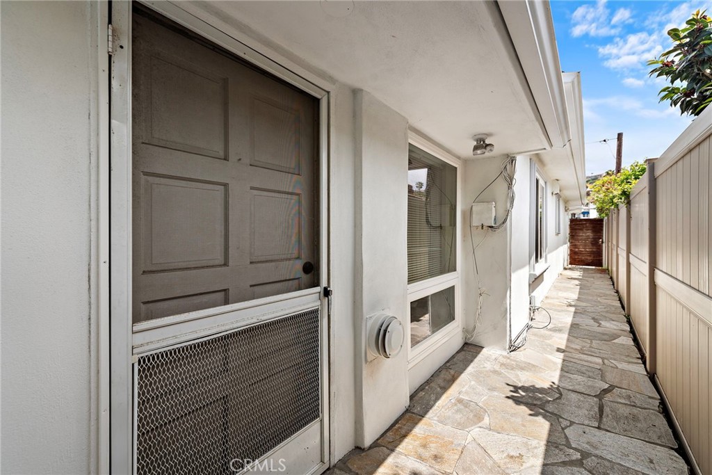 202 Avenida Monterey