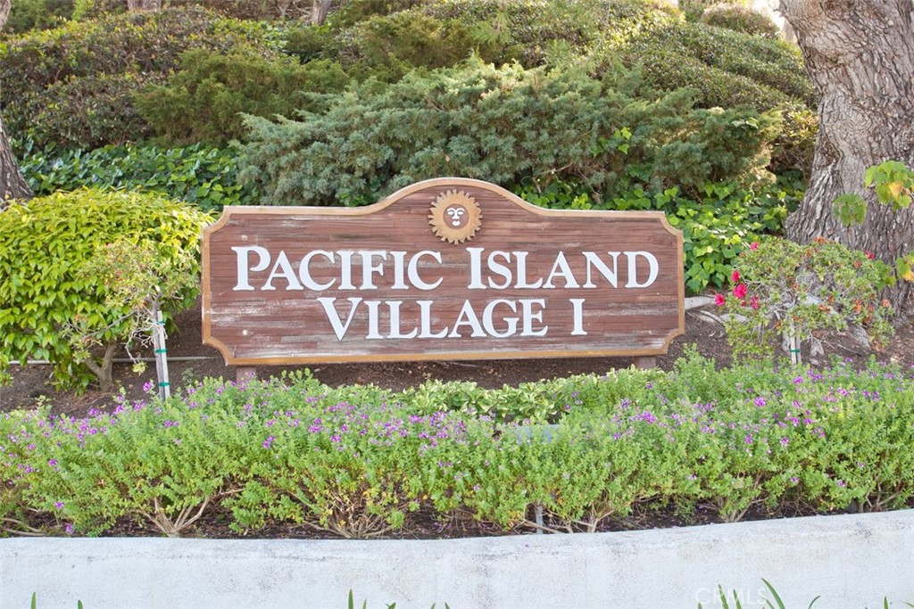 31677 Crystal Sands Drive