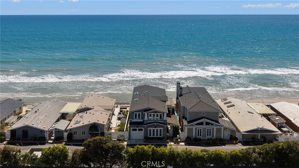 1880 N El Camino Real 17