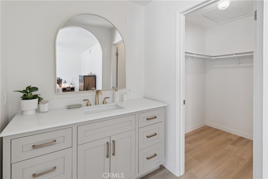 2868 Brandeis Drive
