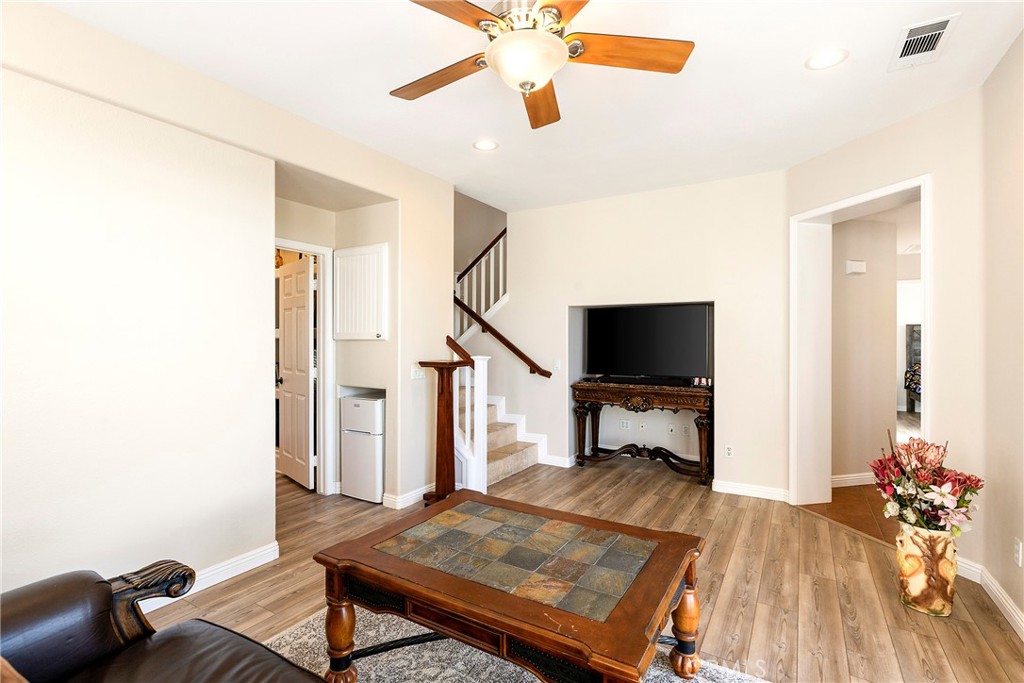 444 Camino Flora Vista