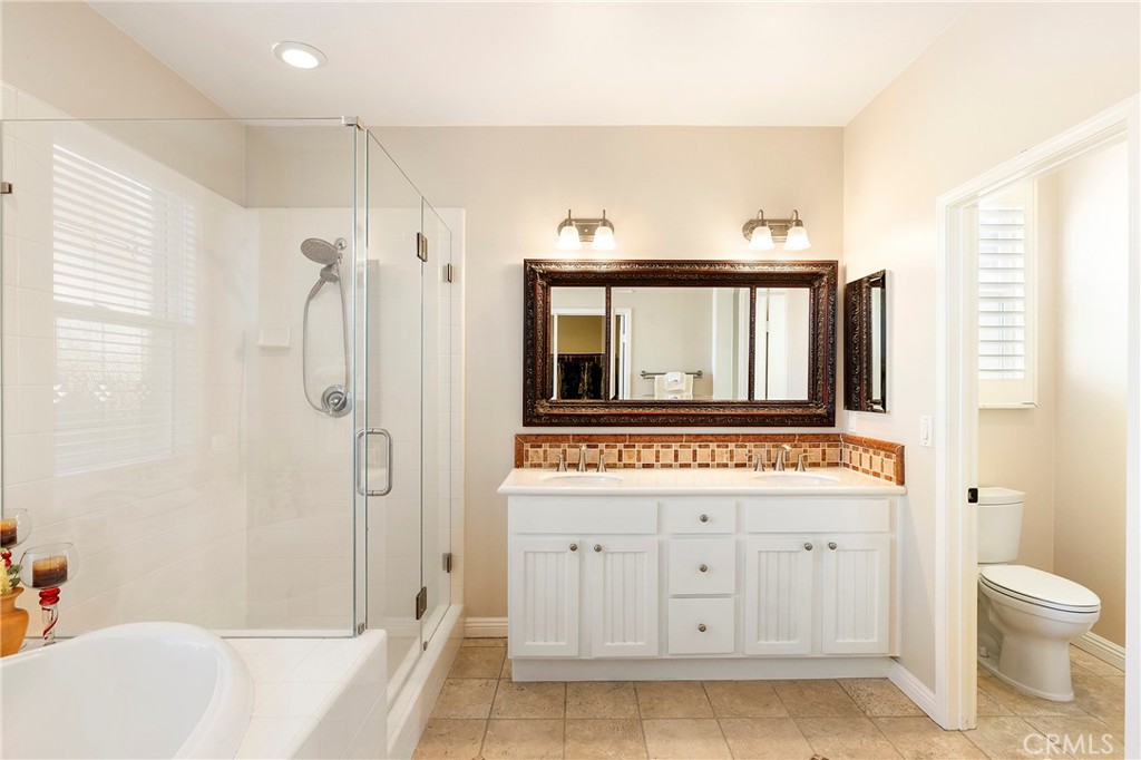 444 Camino Flora Vista