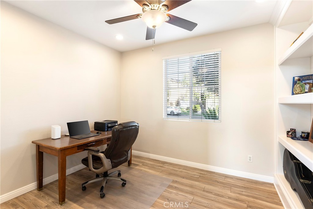 444 Camino Flora Vista