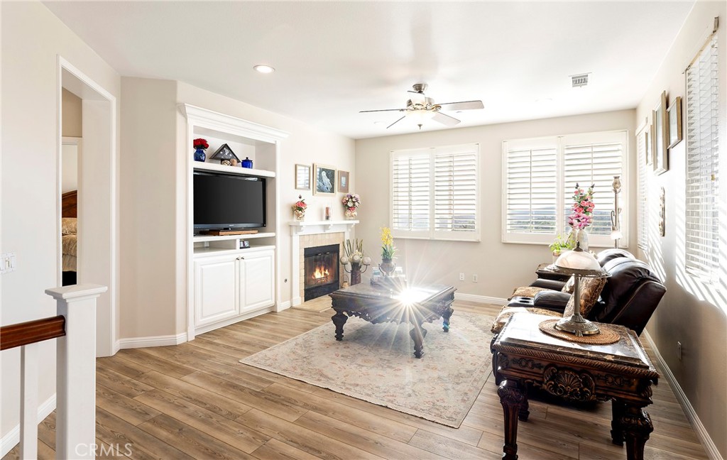 444 Camino Flora Vista