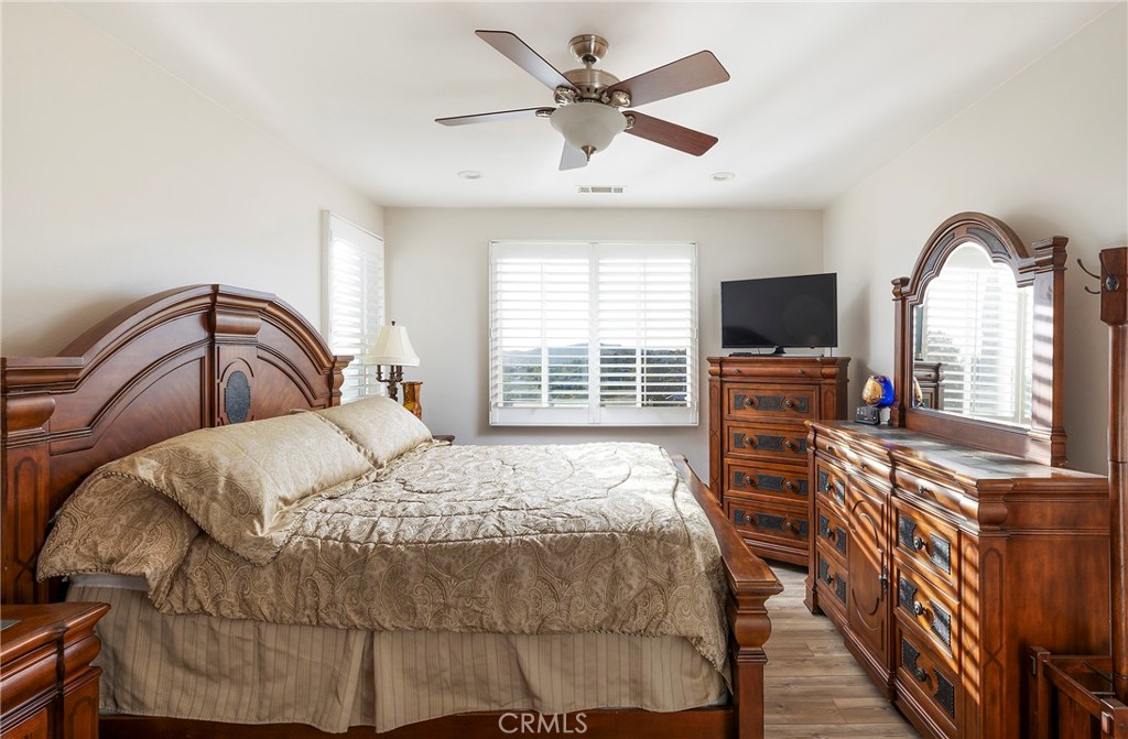 444 Camino Flora Vista