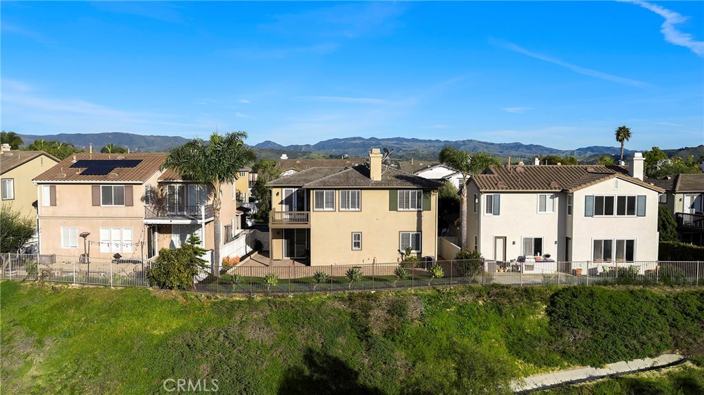 444 Camino Flora Vista