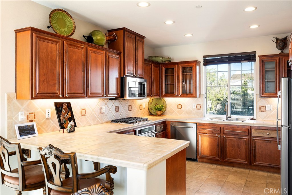 444 Camino Flora Vista