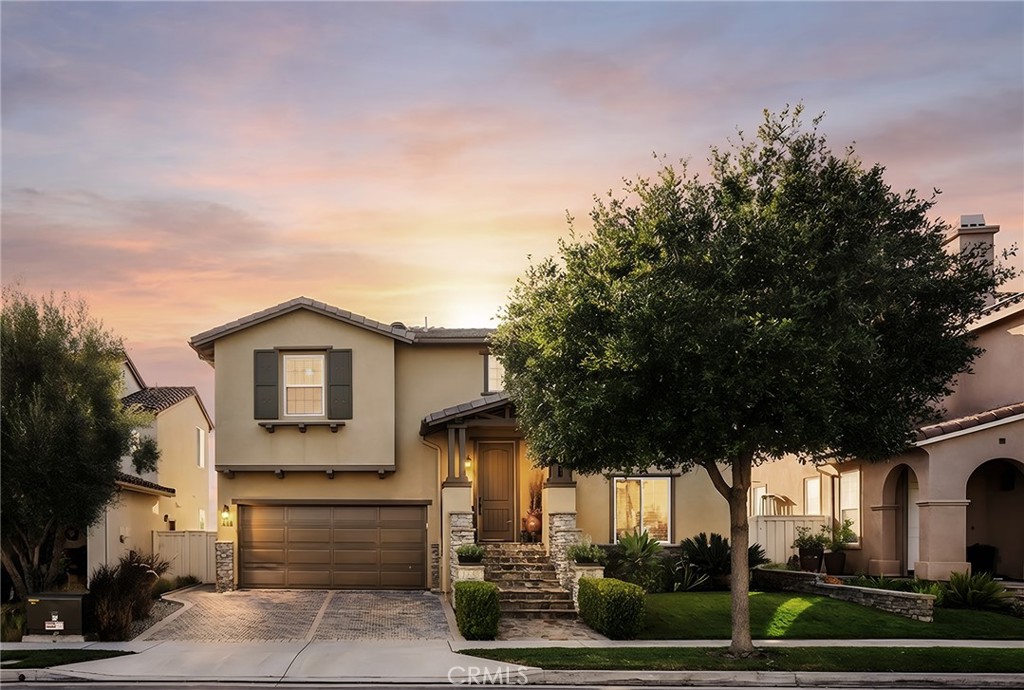 444 Camino Flora Vista