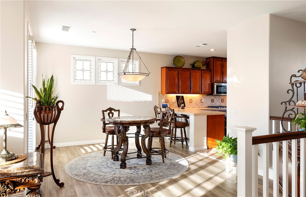 444 Camino Flora Vista