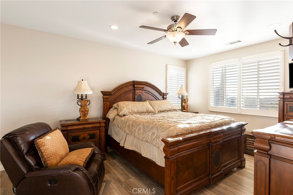 444 Camino Flora Vista