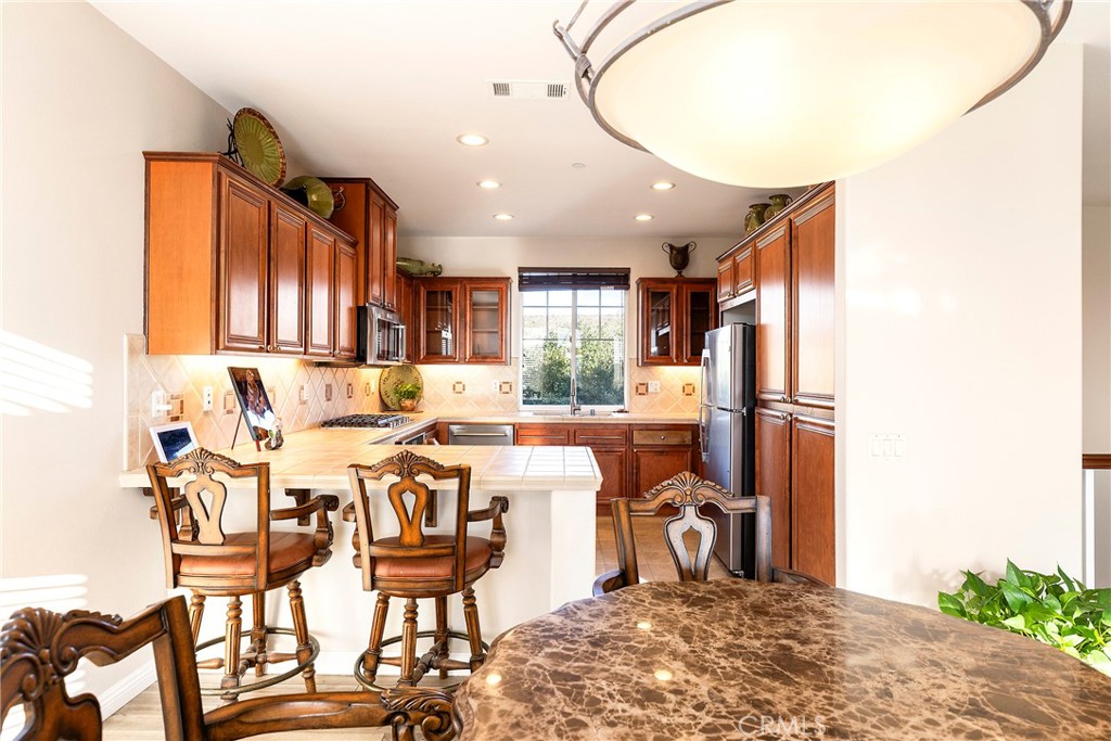 444 Camino Flora Vista