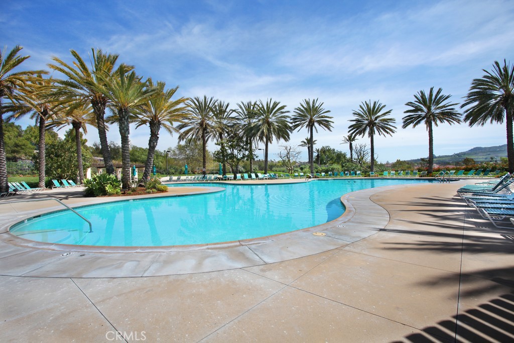 1 Paseo Vista