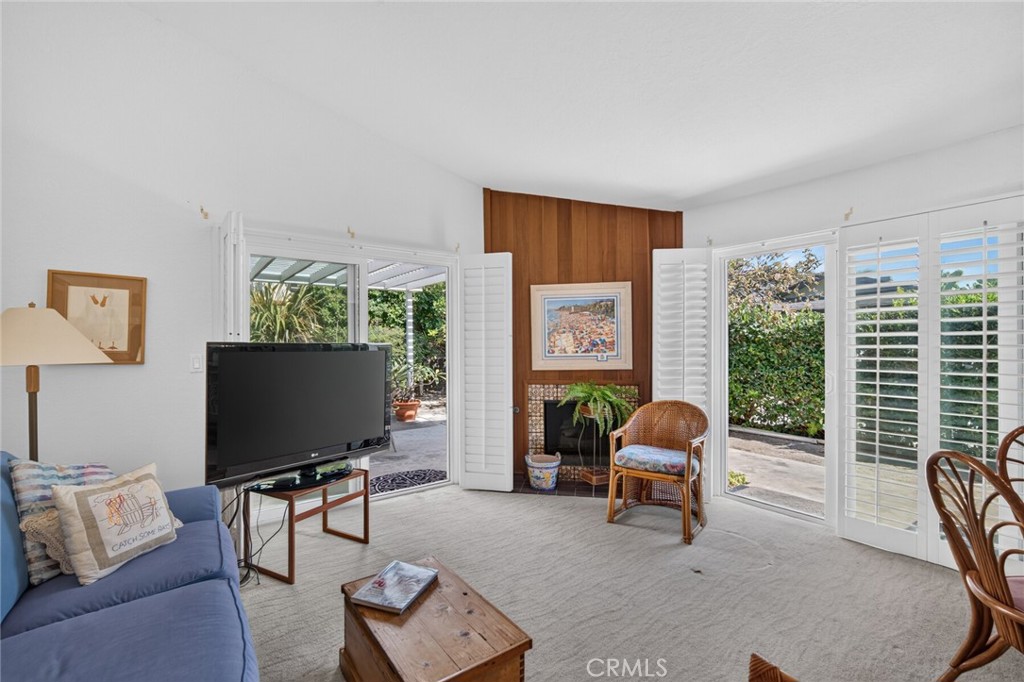 2403 Calle Monte Carlo