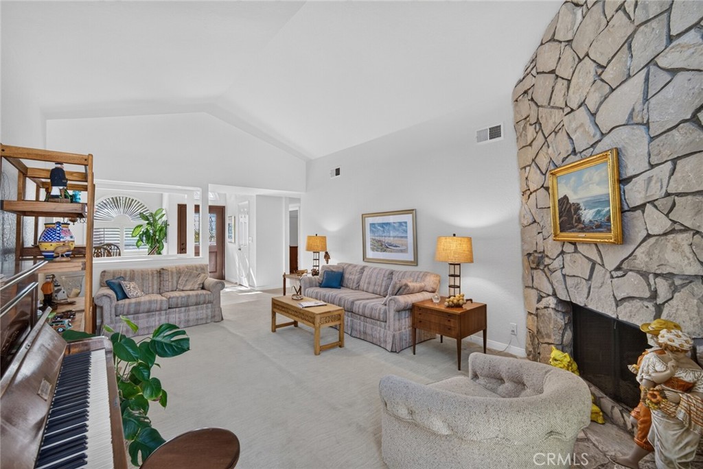 2403 Calle Monte Carlo