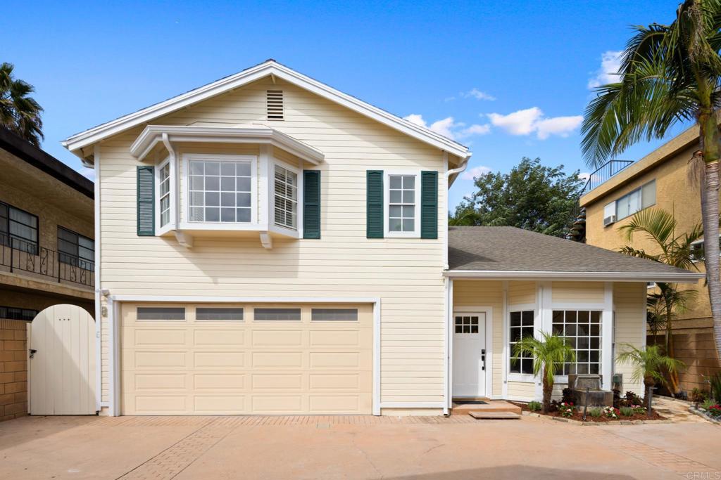 2719 Vanderbilt Lane B