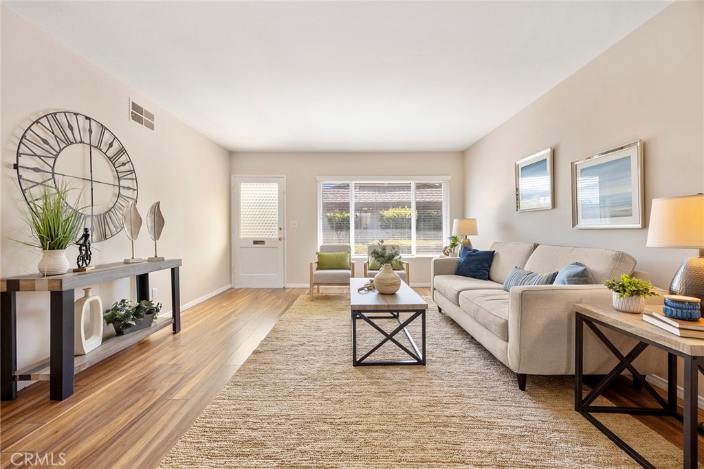 13902 Yorba Street 1D