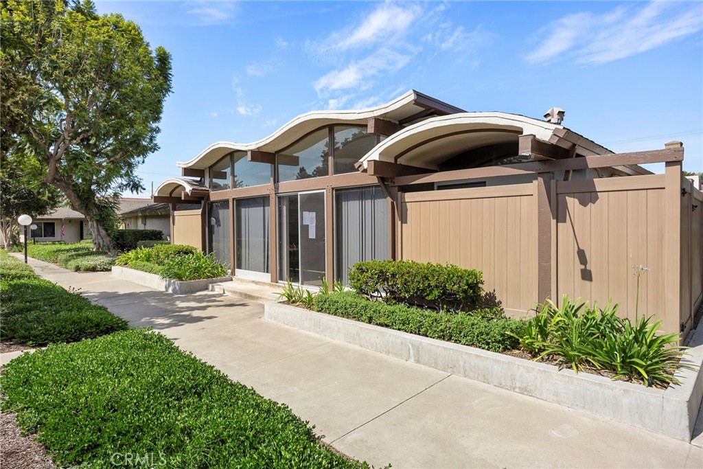 13902 Yorba Street 1D