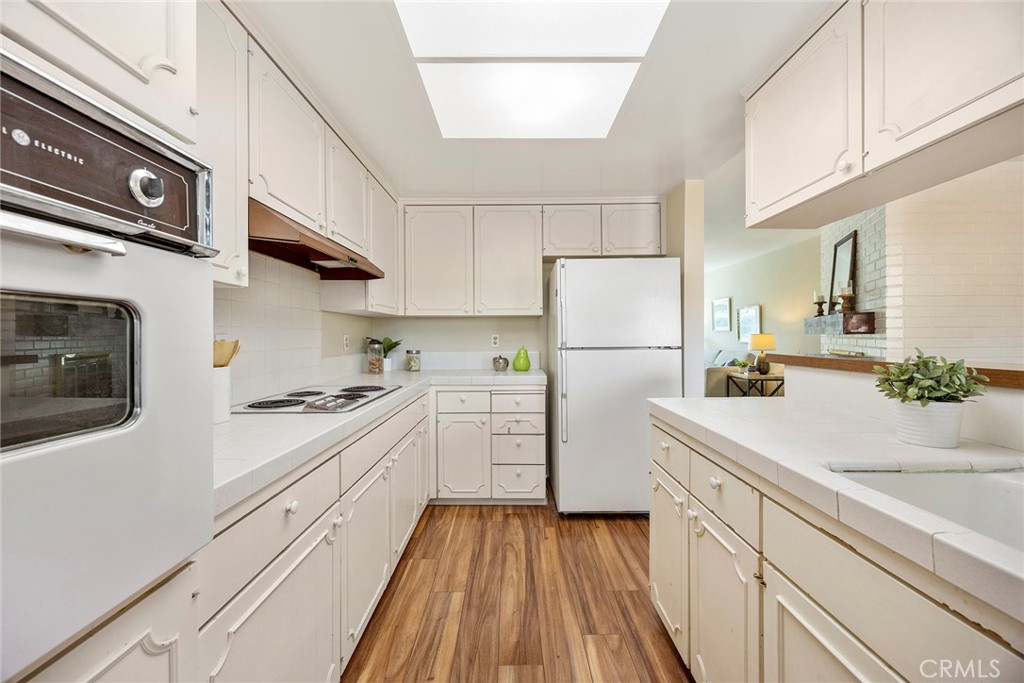 13902 Yorba Street 1D