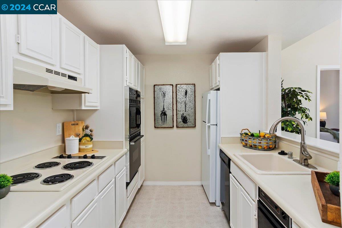 1840 Tice Creek Dr # 2418