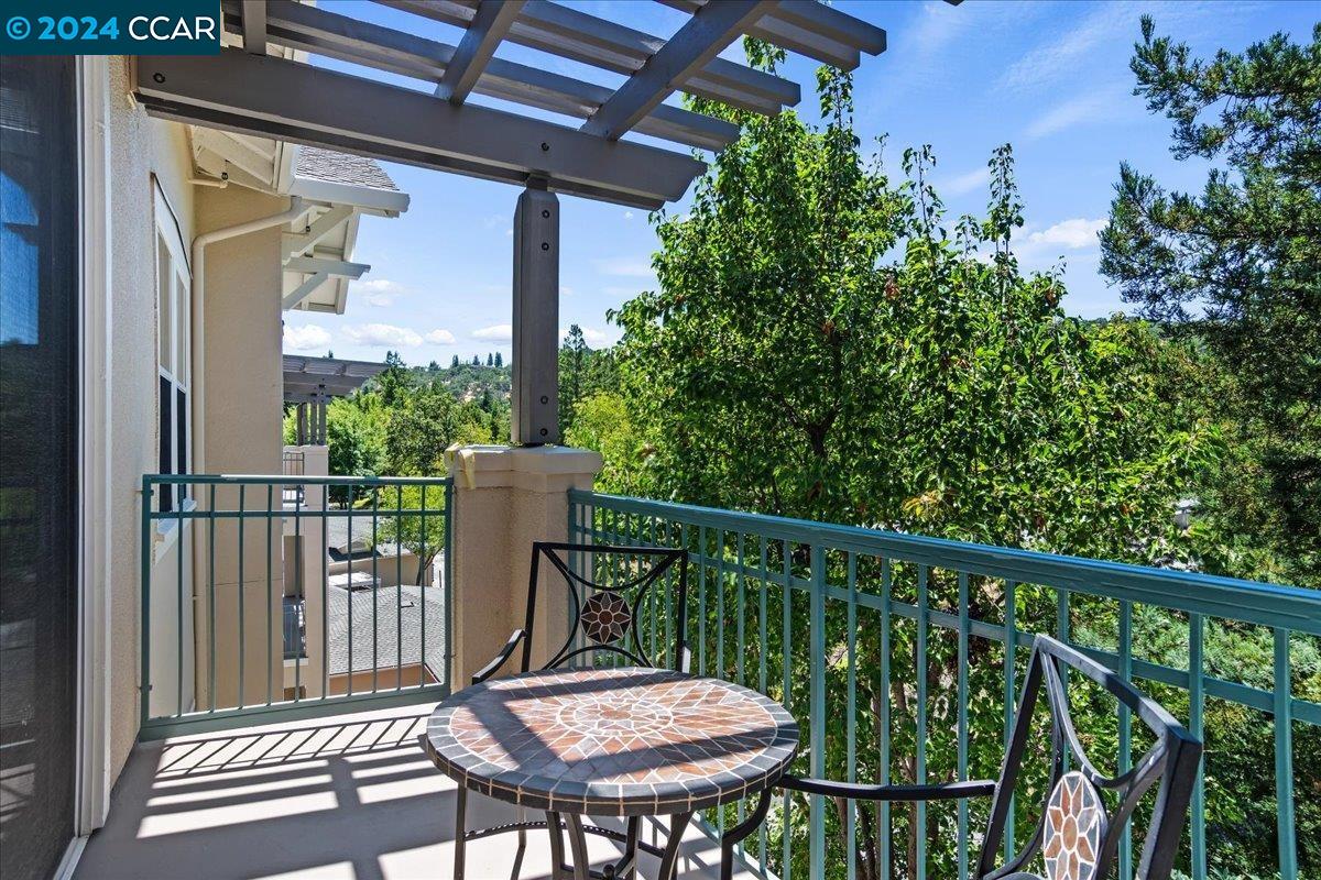 1840 Tice Creek Dr # 2418