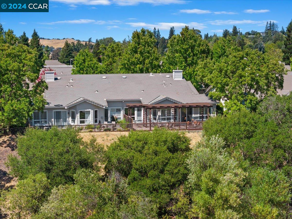 1712 Comstock Dr