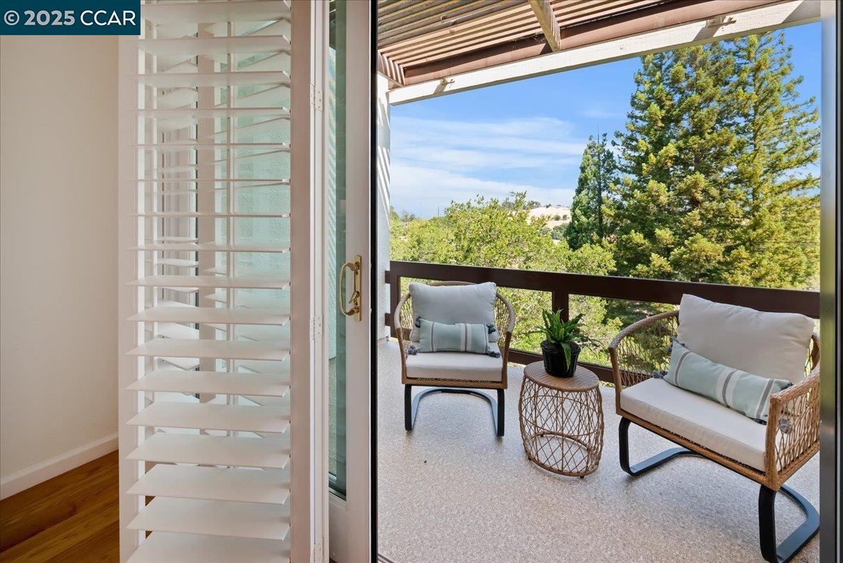 3274 Ptarmigan Dr # 1A