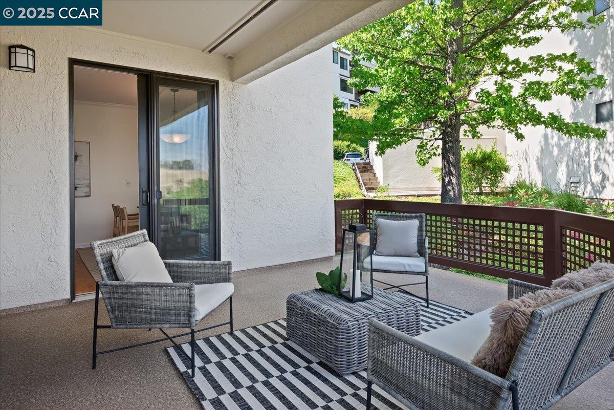 3274 Ptarmigan Dr # 1A