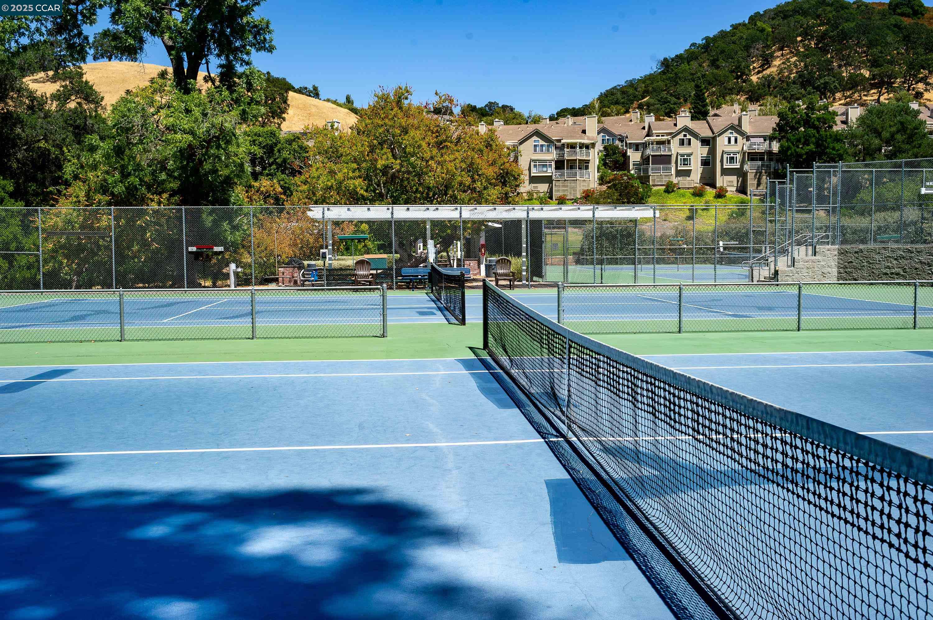 3274 Ptarmigan Dr # 1A