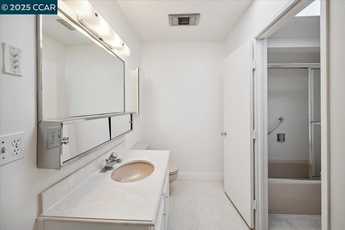 1429 Skycrest Dr # 3