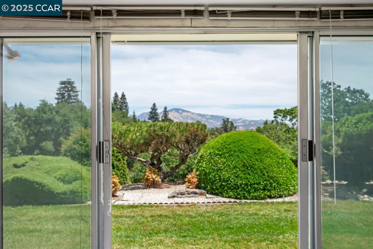 1429 Skycrest Dr # 3