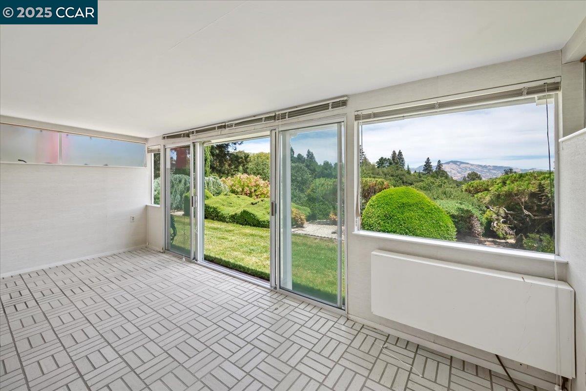 1429 Skycrest Dr # 3