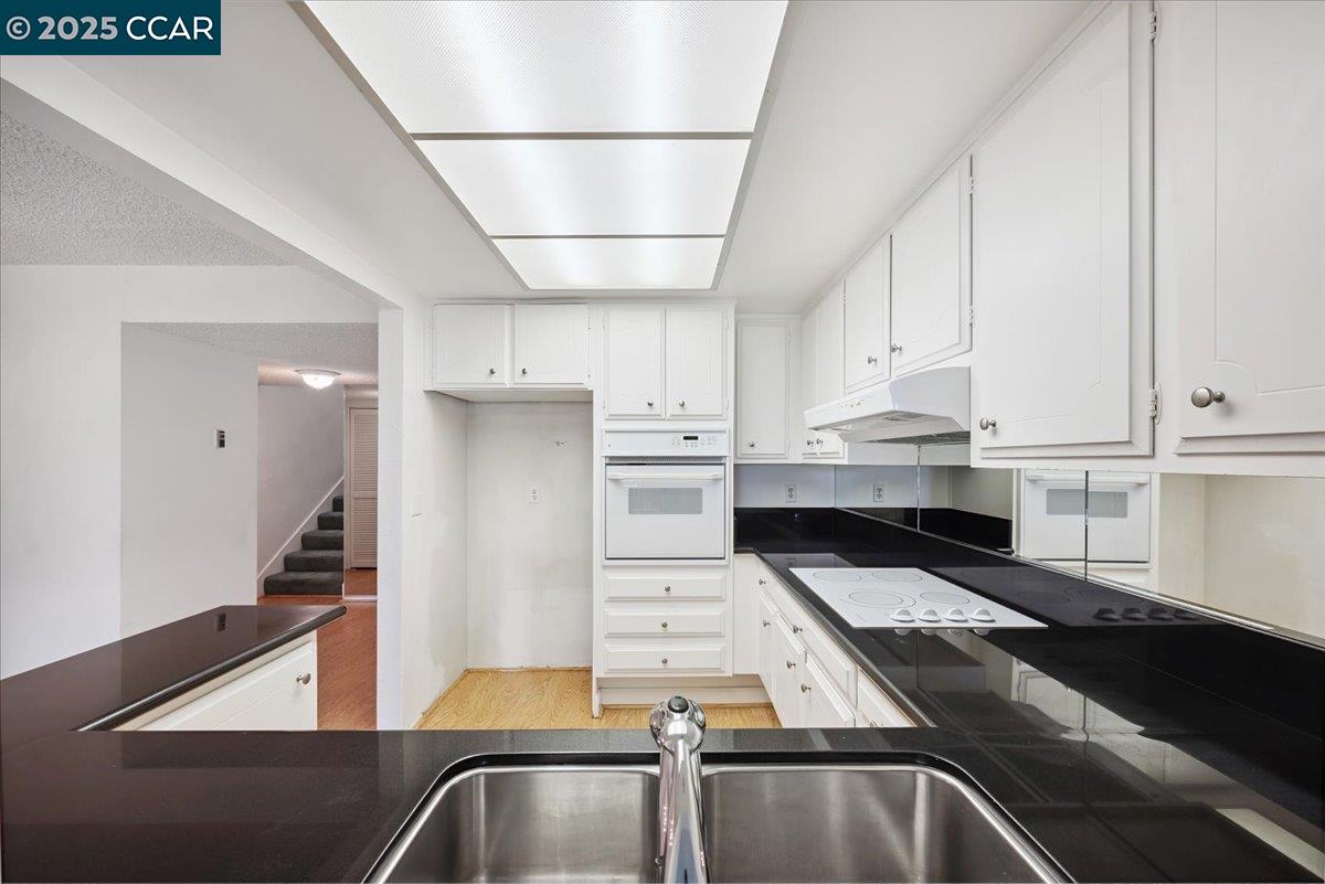 1429 Skycrest Dr # 3