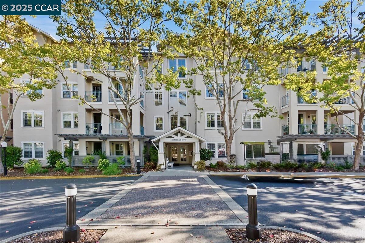 1860 Tice Creek Dr # 1416