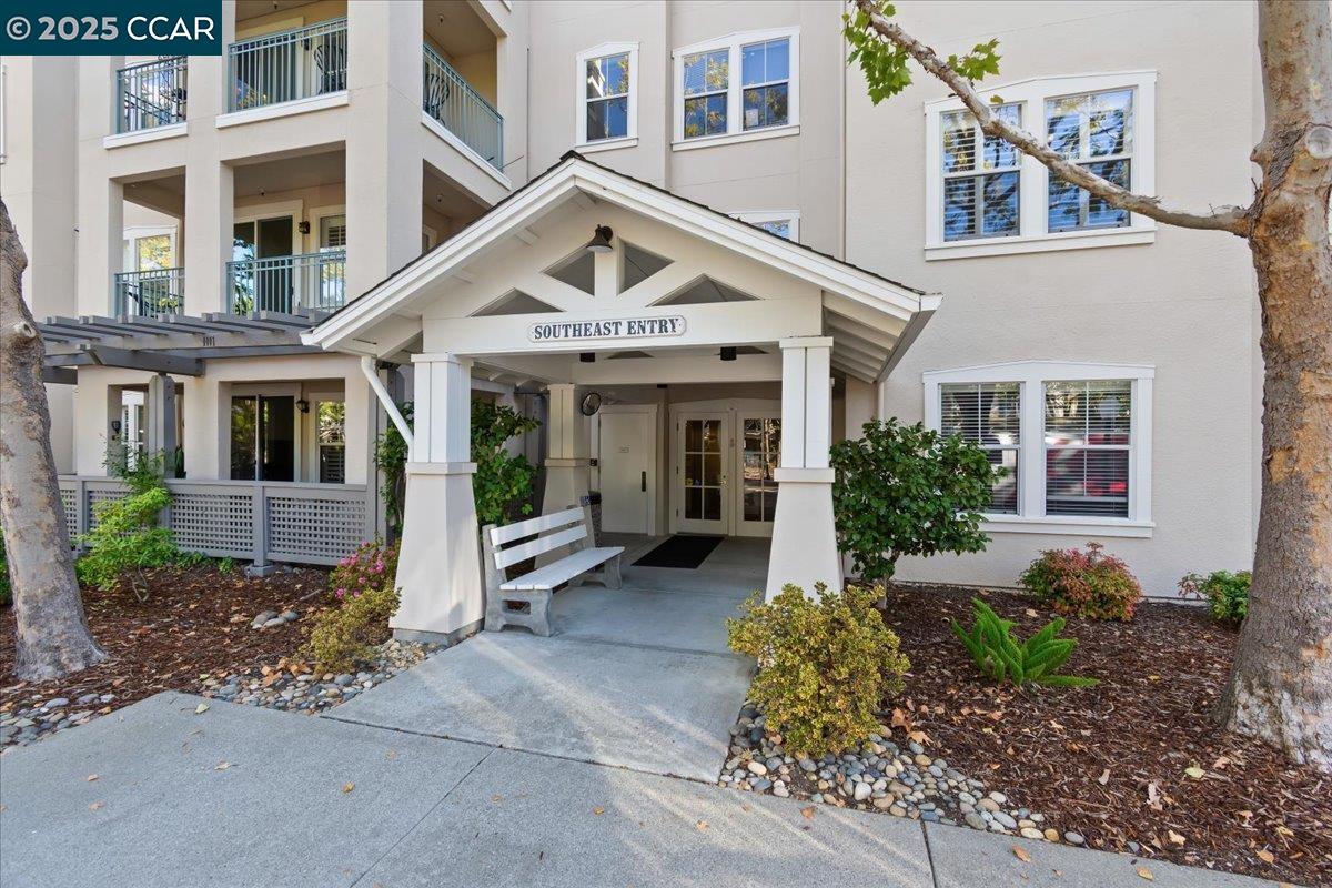 1860 Tice Creek Dr # 1416