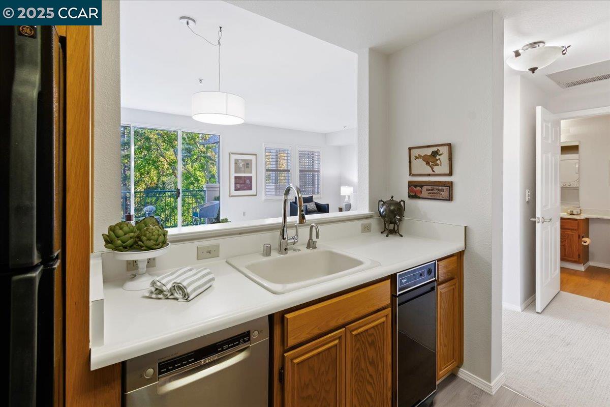 1860 Tice Creek Dr # 1416