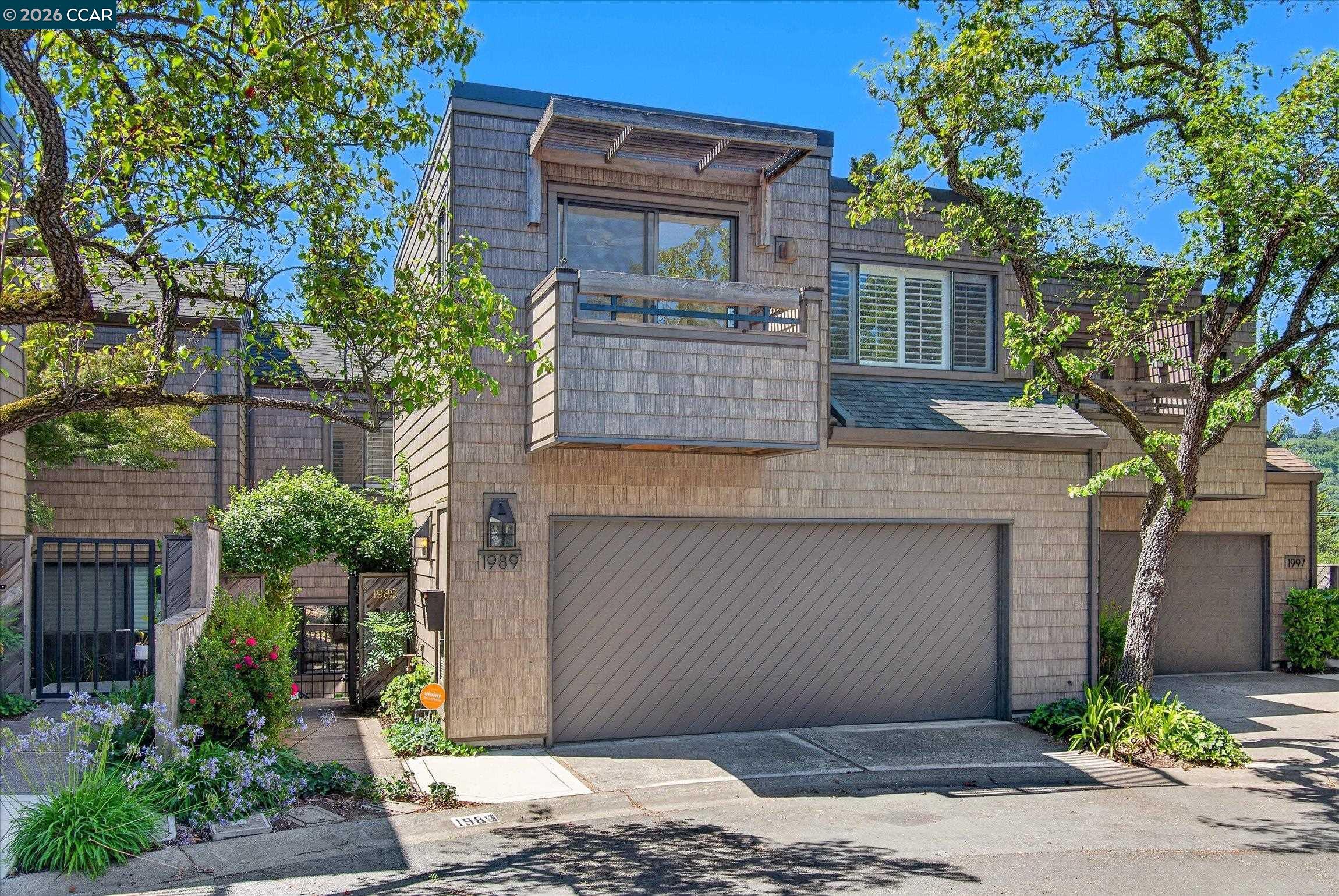1989 Robin Ridge Ct