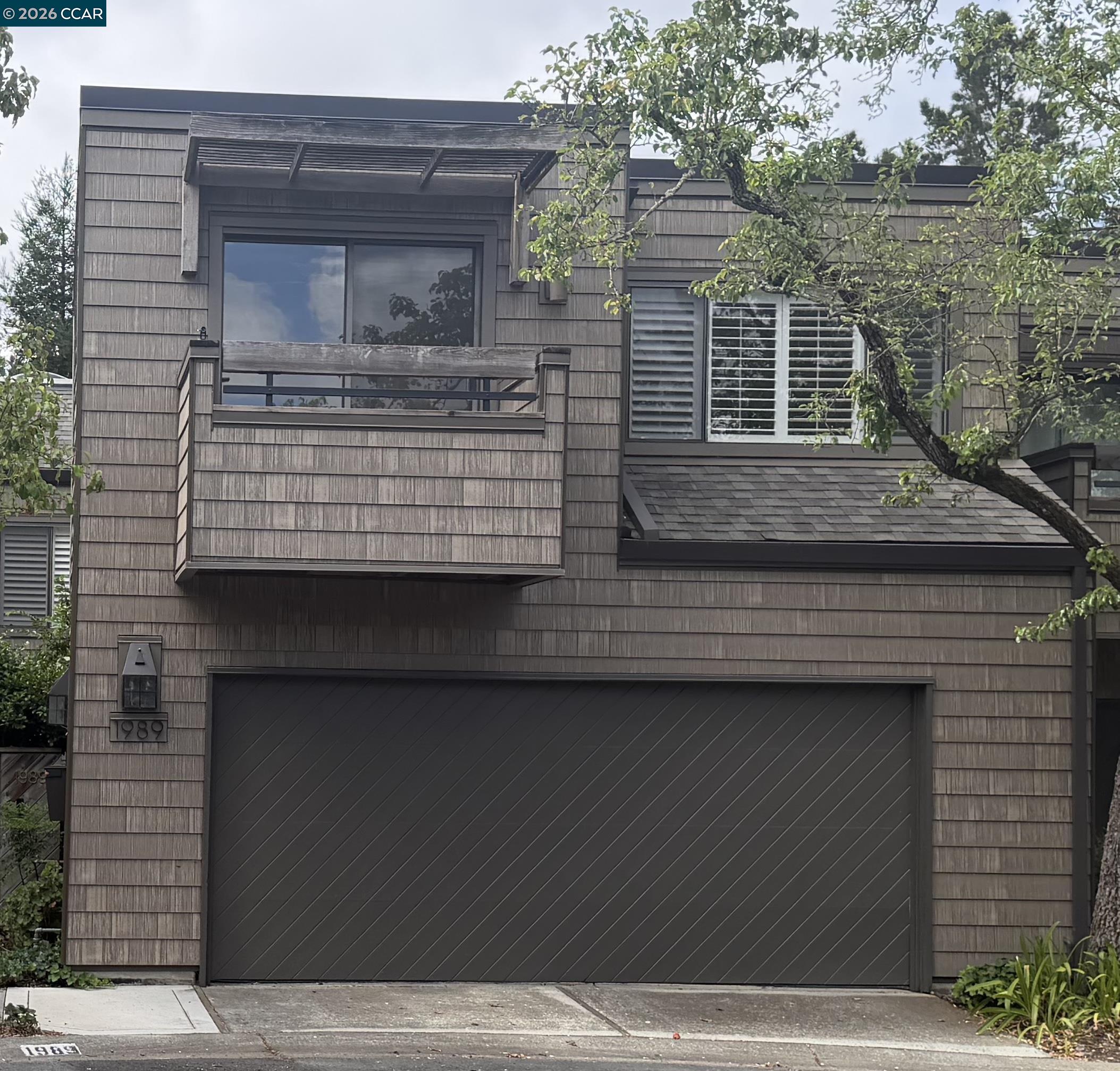 1989 Robin Ridge Ct
