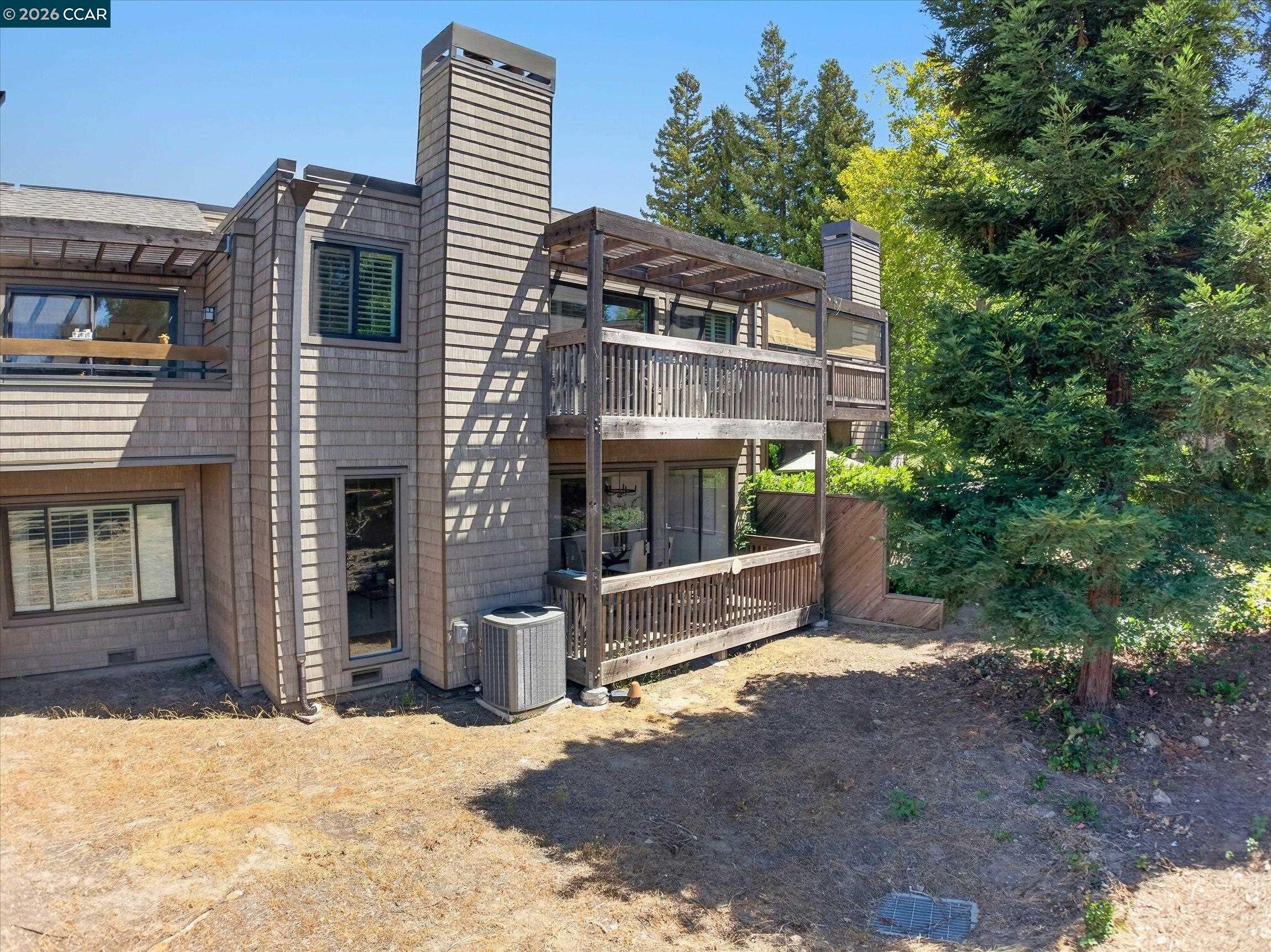 1989 Robin Ridge Ct