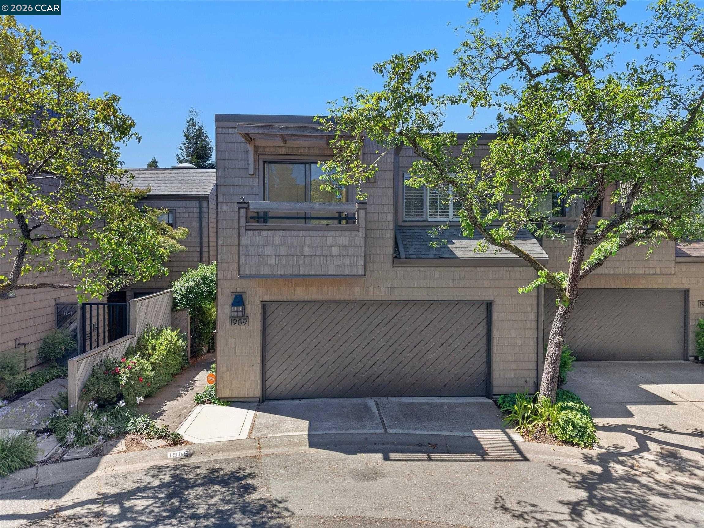 1989 Robin Ridge Ct