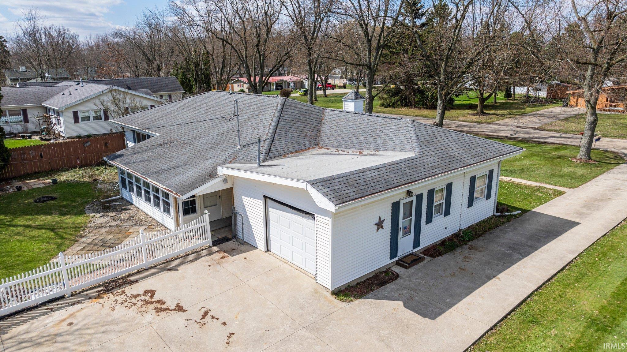 510 N Meadow Lane